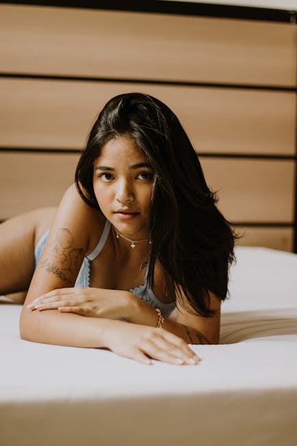 Tuğçe - Ümraniye Model Escort